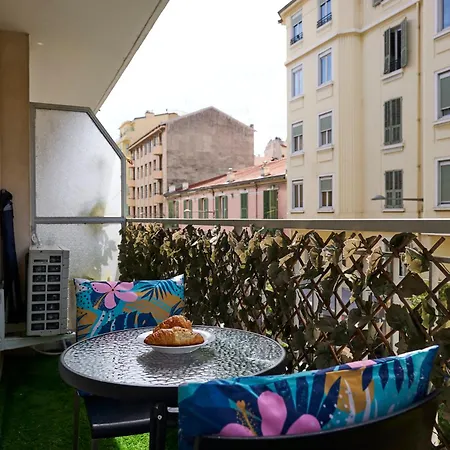 Moderne 2/3 Pieces Pres Du Port Apartment Nice Exterior photo